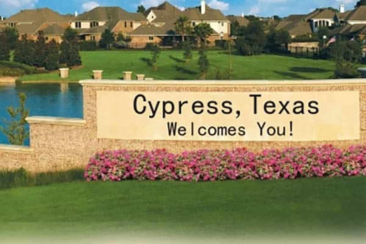 Downunda Pools serving Cypress, Texas